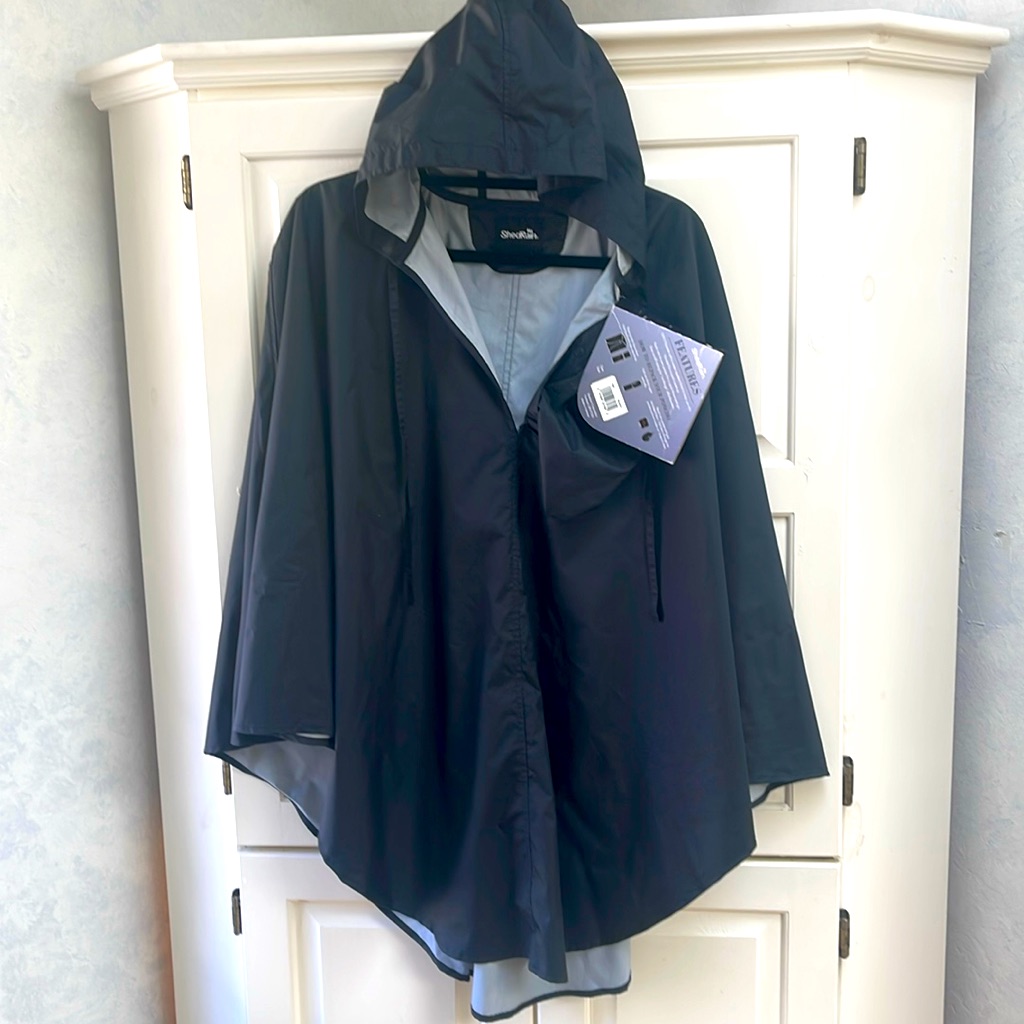 Shedrain Black Rain Poncho WHood One Size Fits MostGreat For Travel